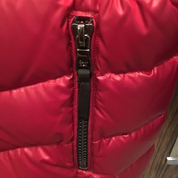 Calvin Klein Red Puffer Jacket - Picture 10 of 11